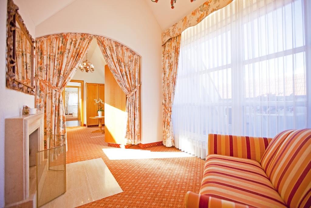 Hotel Krone Ohg Gerlingen Quarto foto